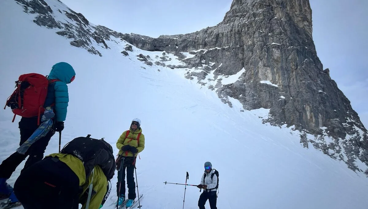 Wintergipfel unterhalb des Mittleren Turms | © Laura Tassone