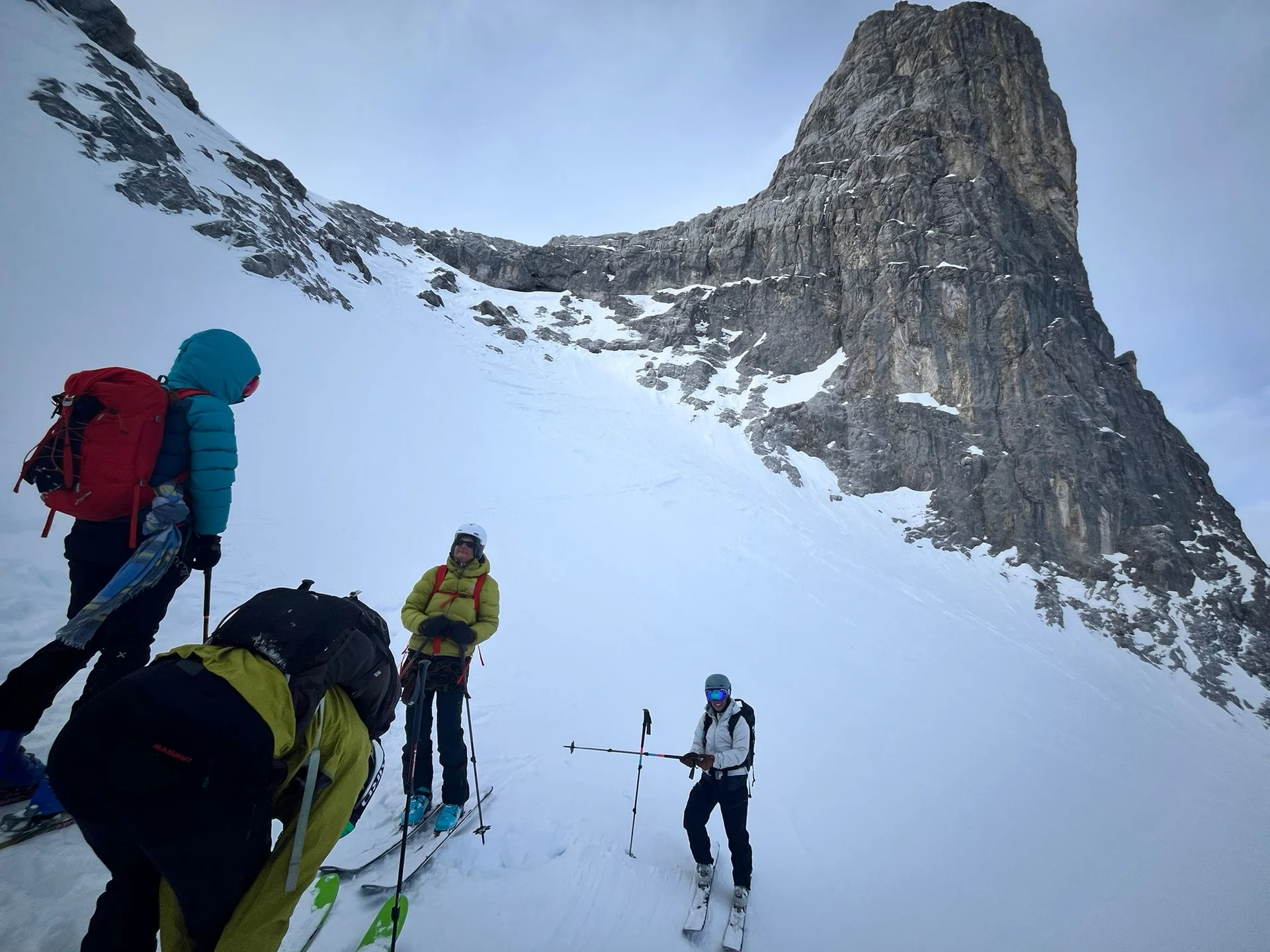 Wintergipfel unterhalb des Mittleren Turms | © Laura Tassone